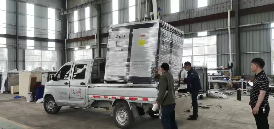 0.5吨电加热蒸汽发锅炉发货山东