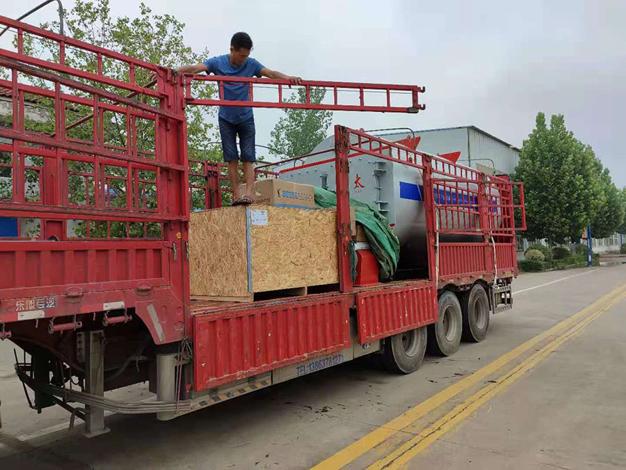 4吨一体冷凝蒸汽锅炉发货南宁市(图1)